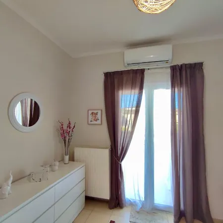Διαμέρισμα Tzitzifianaki Cozy *